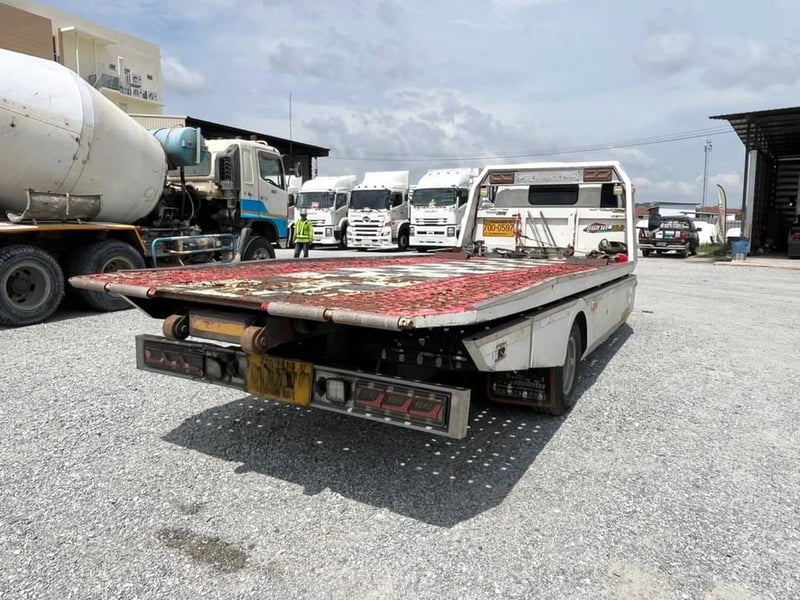 ด่วนสุด เข้ามาหมาดๆ สี่ล้อสไลด์ HINO เเบตใหม่ XZU 136 แรง ปี 2567 (0597) ด่วนสุด เข้ามาหมาดๆ สี่ล้อสไลด์ HINO เเบตใหม่ XZU 136 แรง ปี 2567 (0597)