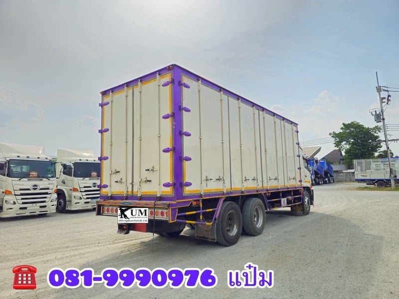 HINO FL8J 260แรงม้า รถบรรทุก 10ล้อ ตู้แห้ง ปี2017 เลขไมล์ 880,000 กม.