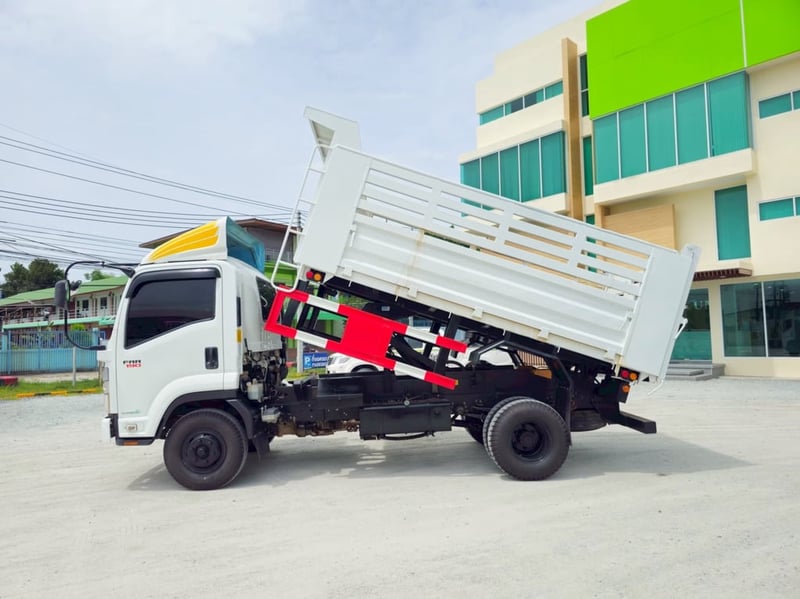 📌หกล้อดั้มพ์ ปี 2565  ISUZU FRR 210 เเรง  💴1,110,000.- (0522)