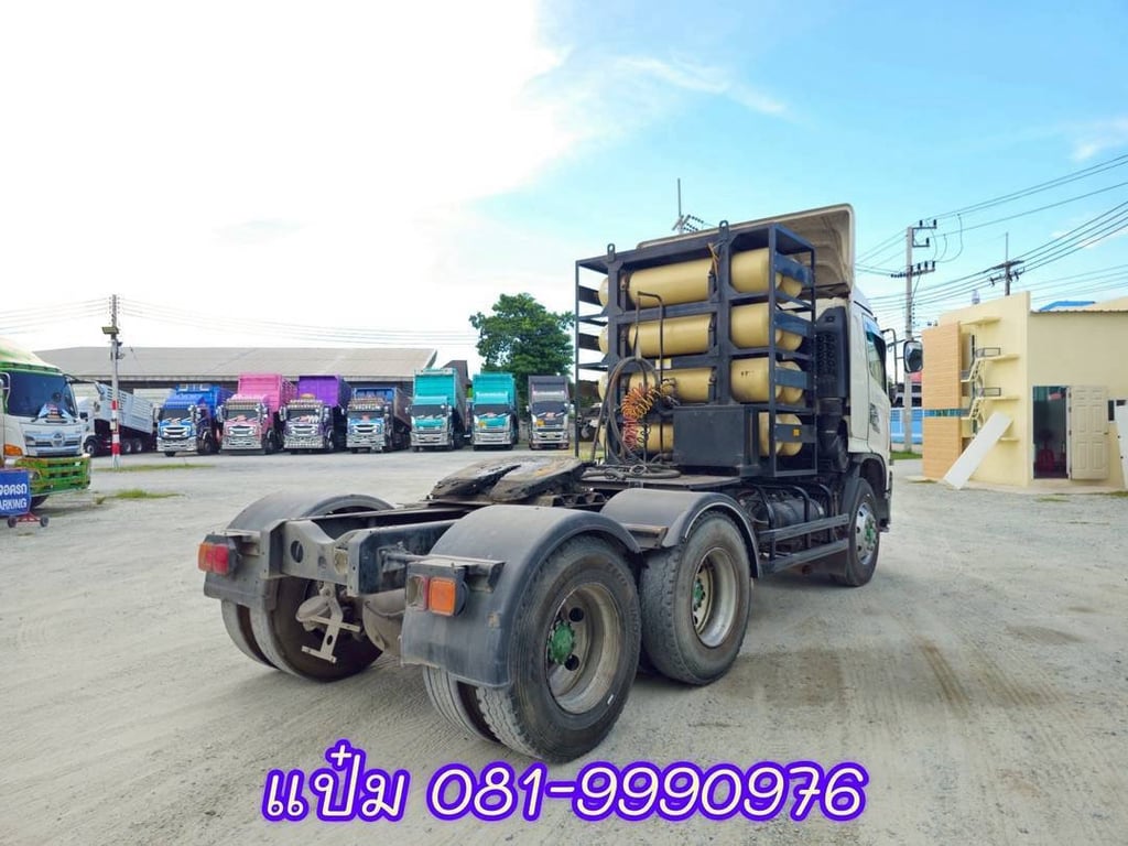 🚚สิบล้อหัวลากก๊าซ  ปี 2557 HINO  360 เเรง  CNG โรงงาน ราคา  630,000.-(6646)