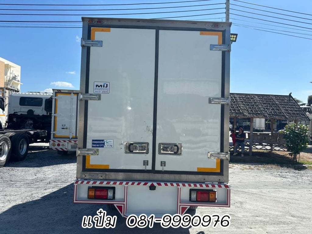 🚚สี่ล้อตู้เย็นจัมโบ้ ปี 2566 ISUZU NLR 130 เเรงม้า Sาคา 790,000.-(8083) 🚚สี่ล้อตู้เย็นจัมโบ้ ปี 2566 ISUZU NLR 130 เเรงม้า Sาคา 790,000.-(8083)