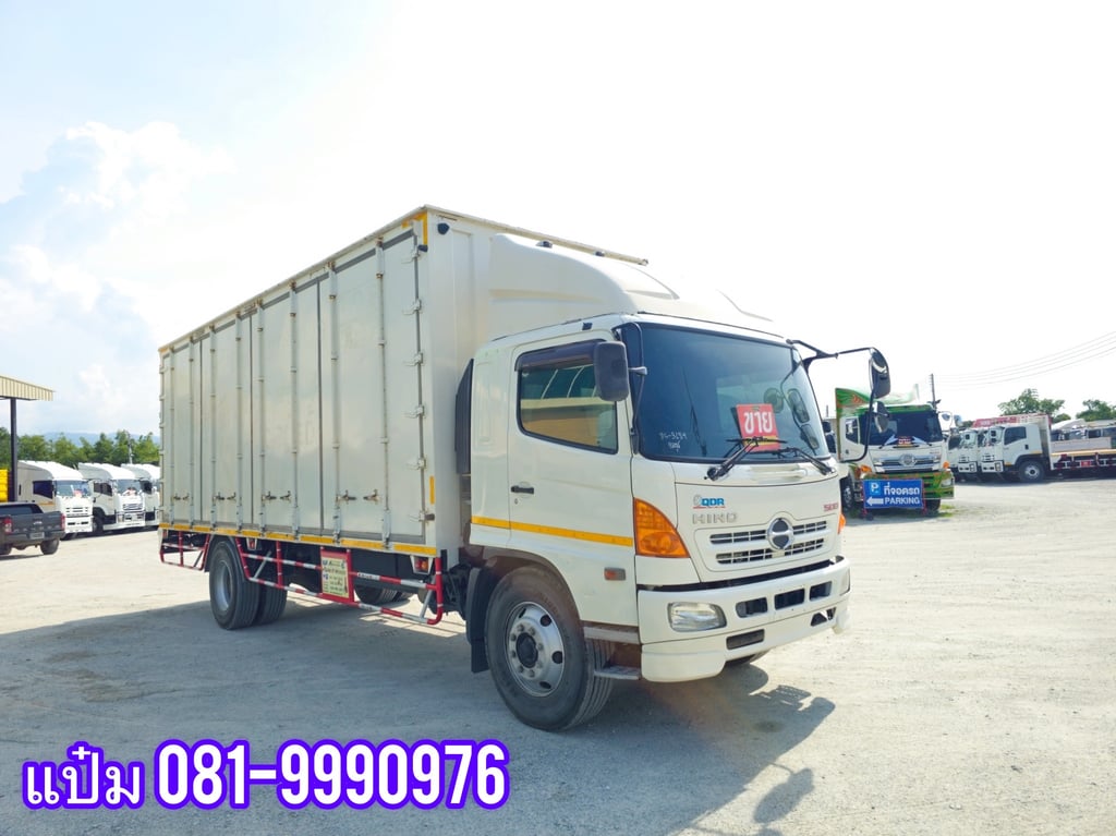🚚หกล้อตู้สิบบาน  ปี 2555 HINO  FG8J  212  แรงม้า Sาคา  950,000.-(3689)