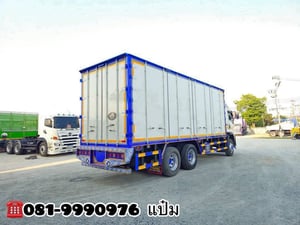 🚚สิบล้อตู้สิบบาน ปี 2561 ISUZU  FVM 240 เเรงม้า  Sาคา  1,750,000.-(1517)