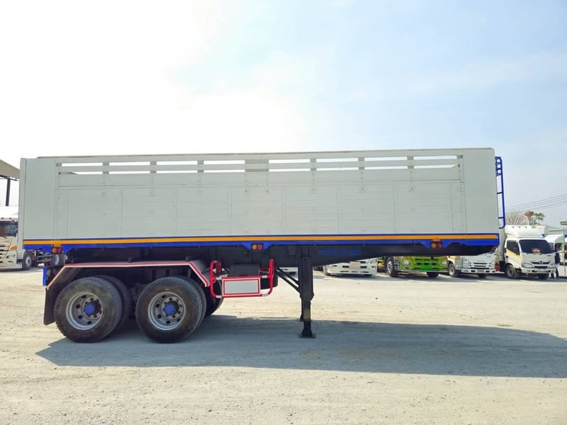 🚚หางเซมิดั้มพ์  ปี 2558 อู่BPT สองเพลา (586)