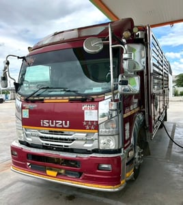 ISUZU FRR 210แรงม้า รถบรรทุก 6ล้อ กระบะคอกสูง ISUZU FRR 210แรงม้า รถบรรทุก 6ล้อ กระบะคอกสูง