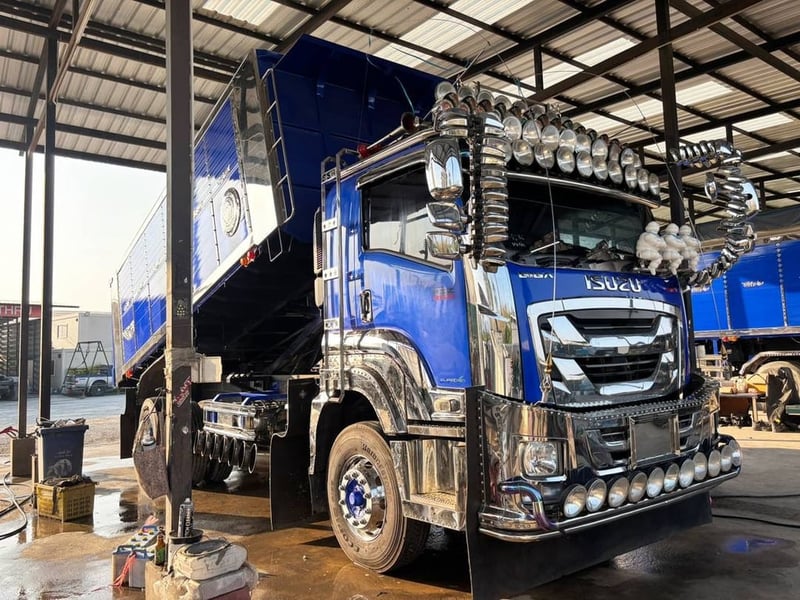 สิบล้อดั้มพ์ ปี 2566 ISUZU FXZ  360 เเรงม้า