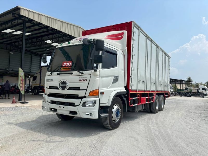 สิบล้อตู้สิบบาน🚛HINO FL8J  260 แรง ปี 65 Sาคา  1,850,000.-(5943)