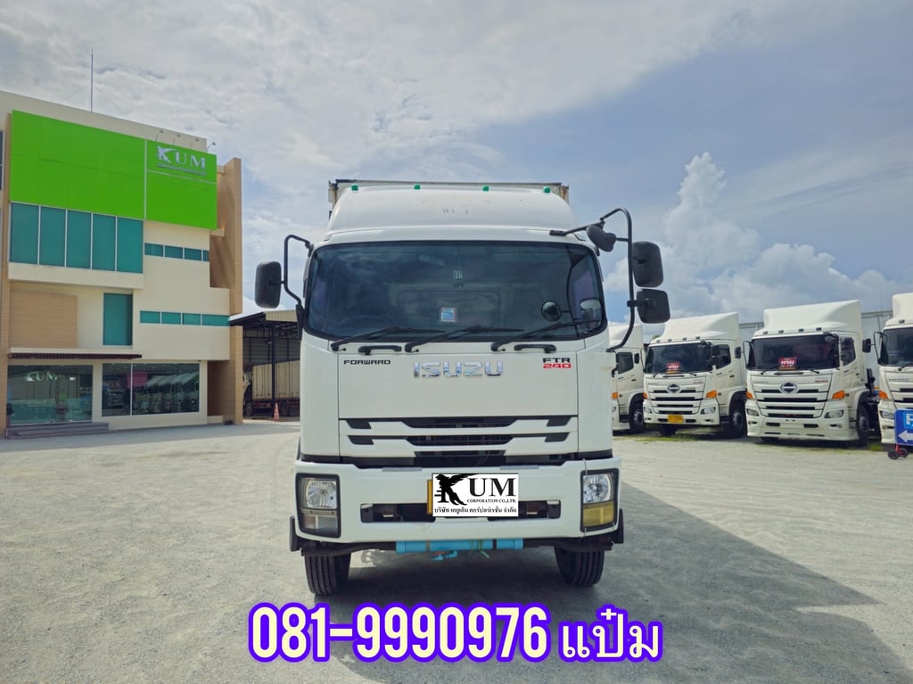 หกล้อตู้สิบบาน ปี 2562      ISUZU  FTR  240 แรงม้า      ราคา 1,390,000.- (0628)