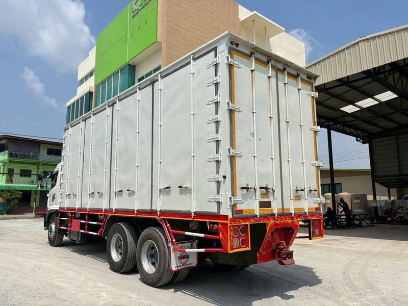 สิบล้อตู้ 🚛HINO FL8J  260 แรง ปี 65 Sาคา  2,140,000.-(5943)