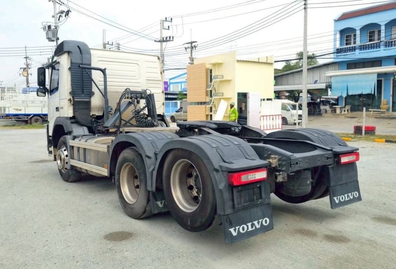 สิบล้อหัวลาก Volvo FM 440 แรงม้า ปี 60 (0733) สิบล้อหัวลาก Volvo FM 440 แรงม้า ปี 60 (0733)