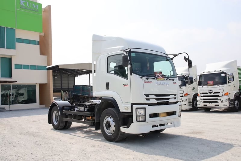 🚛 Vายด่วน หกล้อหัวลาก ISUZU  FTR 240 แรง ปี 2565 (2712) 💰 Vาย 1,570,000 บาท