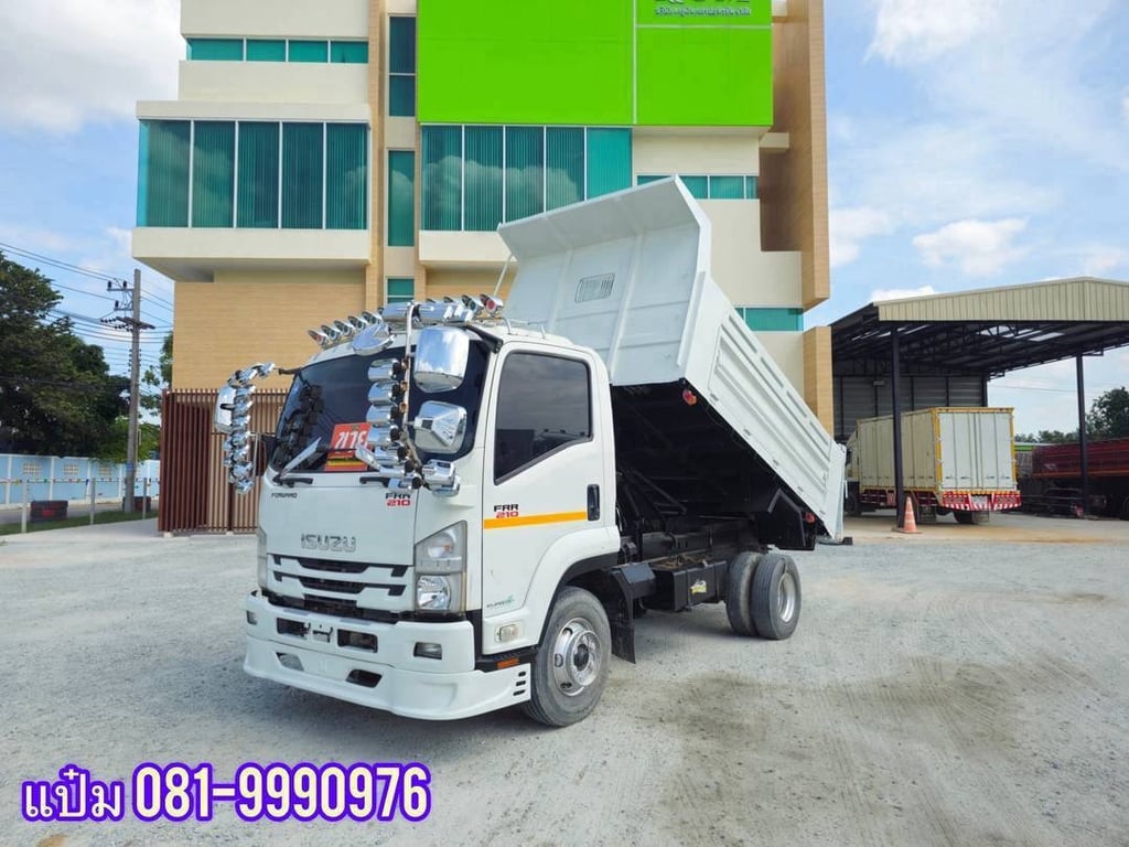 🚚หกล้อดั้มพ์  ปี 2564 ISUZU FRR  210 แรงม้า Sาคา  950,000.-(3221)