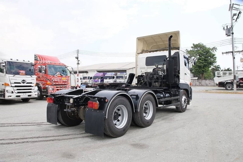 สิบล้อหัวลาก HINO (1202) FM2P 380 แรง ปี 2565 Sาคา 2,120,000.-