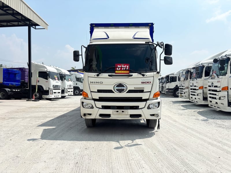 สิบล้อตู้สิบบาน 🚚HINO FL8J 260 เเรง ปี 2566 Sาคา 2,420,000.-(1698) สิบล้อตู้สิบบาน 🚚HINO FL8J 260 เเรง ปี 2566 Sาคา 2,420,000.-(1698)