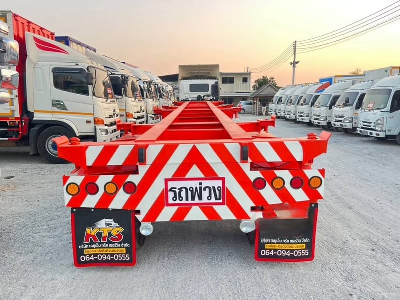 หางก้าง สามเพลา อู่สามมิตร ปี 2560 Sาคา 400,000.-(5348)