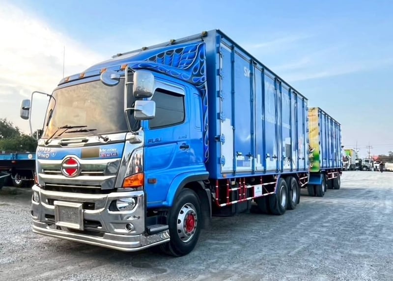 HINO FL8J 260แรงม้า รถบรรทุก 10ล้อ พ่วงแม่ลูก ปี2022 เลขไมล์ 100,000 กม.