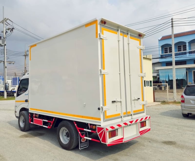 สี่ล้อตู้ทึบ HINO XZU 136 แรงม้า ปี 2563 (637) สี่ล้อตู้ทึบ HINO XZU 136 แรงม้า ปี 2563 (637)