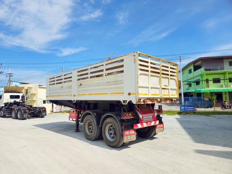 หางเซมิดั้มพ์ สองเพลา อู่เดอะซัน ปี 2566 ยาว 7.49 สูง 1.36 กว้าง 2.55 หนัก 6.8 ตัน Sาคา 580,000.-(3395) หางเซมิดั้มพ์ สองเพลา อู่เดอะซัน ปี 2566 ยาว 7.49 สูง 1.36 กว้าง 2.55 หนัก 6.8 ตัน Sาคา 580,000.-(3395)