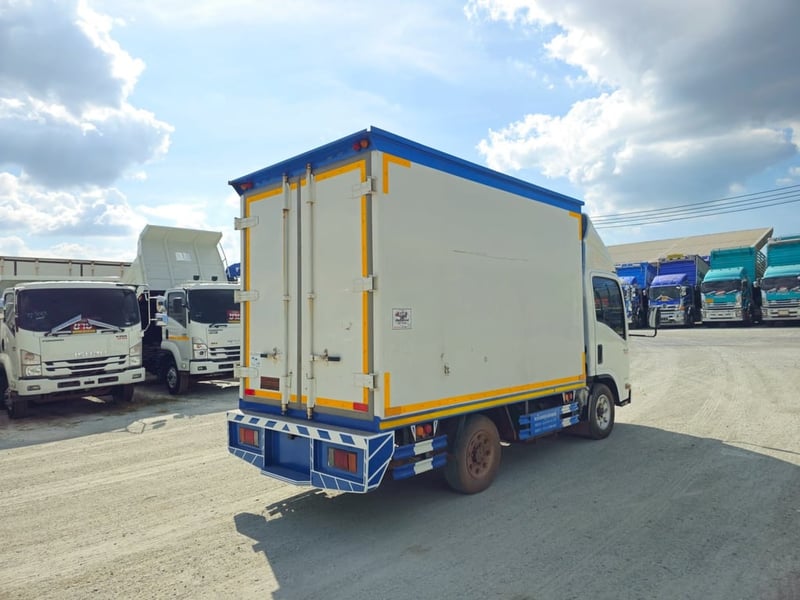 ล้อตู้ ISUZU NLR 104 แรง ปี 2564 ยาว 3.20 กว้างใน1.80สูงใน1.95(4519)
