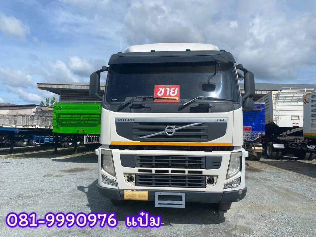 สิบสองล้อคอก VOLVO FM 440 แรงม้า ปี 2556 อู่อาร์ซีเค ยาว 6.55 กว้าง 2.5 สูง 1.8 (2890) สิบสองล้อคอก VOLVO FM 440 แรงม้า ปี 2556 อู่อาร์ซีเค ยาว 6.55 กว้าง 2.5 สูง 1.8 (2890)