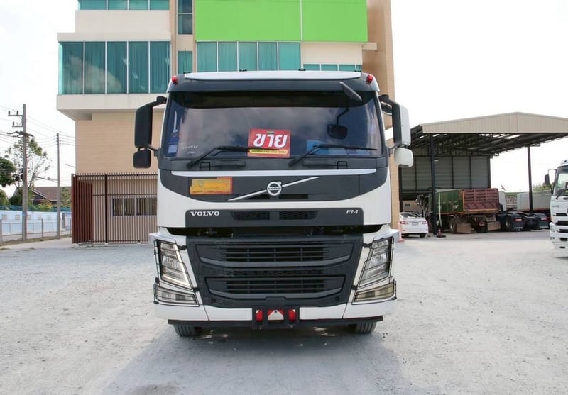 สิบล้อหัวลาก Volvo FM 440 แรงม้า ปี 60 (0248) สิบล้อหัวลาก Volvo FM 440 แรงม้า ปี 60 (0248)