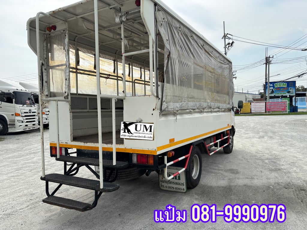 หกล้อโดยสาร HINO XZU 150 เเรงม้า ปี 2557 ยาว 4.3 กว้าง 2.0 สูง 1.9 ราคา 550,000.- (0756) หกล้อโดยสาร HINO XZU 150 เเรงม้า ปี 2557 ยาว 4.3 กว้าง 2.0 สูง 1.9 ราคา 550,000.- (0756)