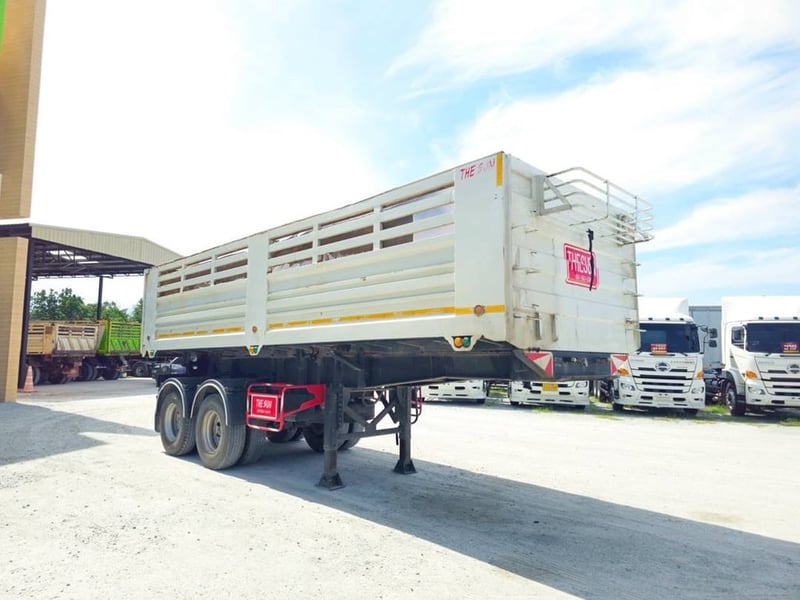 หางเซมิดั้มพ์ สองเพลา อู่เดอะซัน ปี 2566 ยาว 7.49 สูง 1.36 กว้าง 2.55 หนัก 6.8 ตัน Sาคา 580,000.-(3395) หางเซมิดั้มพ์ สองเพลา อู่เดอะซัน ปี 2566 ยาว 7.49 สูง 1.36 กว้าง 2.55 หนัก 6.8 ตัน Sาคา 580,000.-(3395)