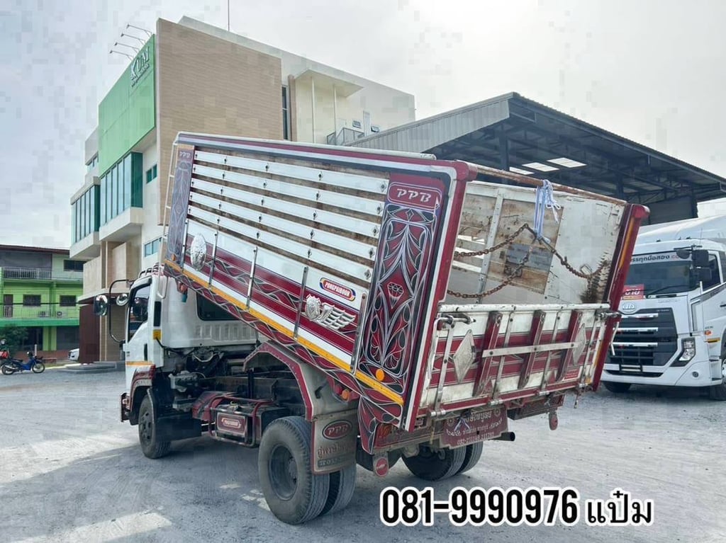 🚚หกล้อดั้มพ์ ISUZU FRR 210 แรง ปี 2565 ราคา  1,090,000.-(7715)