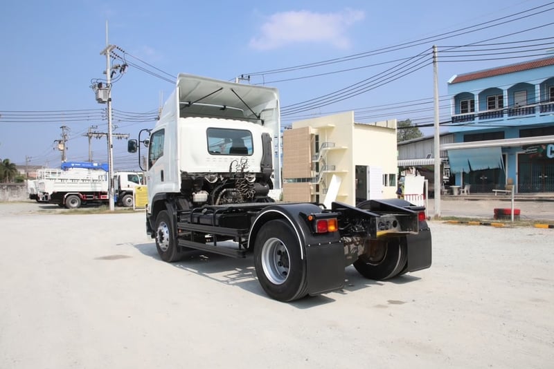 🚛 Vายด่วน หกล้อหัวลาก ISUZU  FTR 240 แรง ปี 2565 (2712) 💰 Vาย 1,570,000 บาท