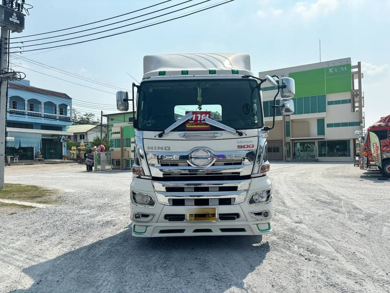 สิบล้อหัวลาก HINO  FM1A 344 แรง  ปี 2559 ปีเดียวคืนทุน เเต่งหล่อ เครื่องเเน่น Sาคา  1,420,000.- (3033)