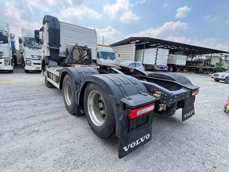 สิบล้อหัวลาก Volvo FM 440 แรงม้า ปี 60 (0248) สิบล้อหัวลาก Volvo FM 440 แรงม้า ปี 60 (0248)