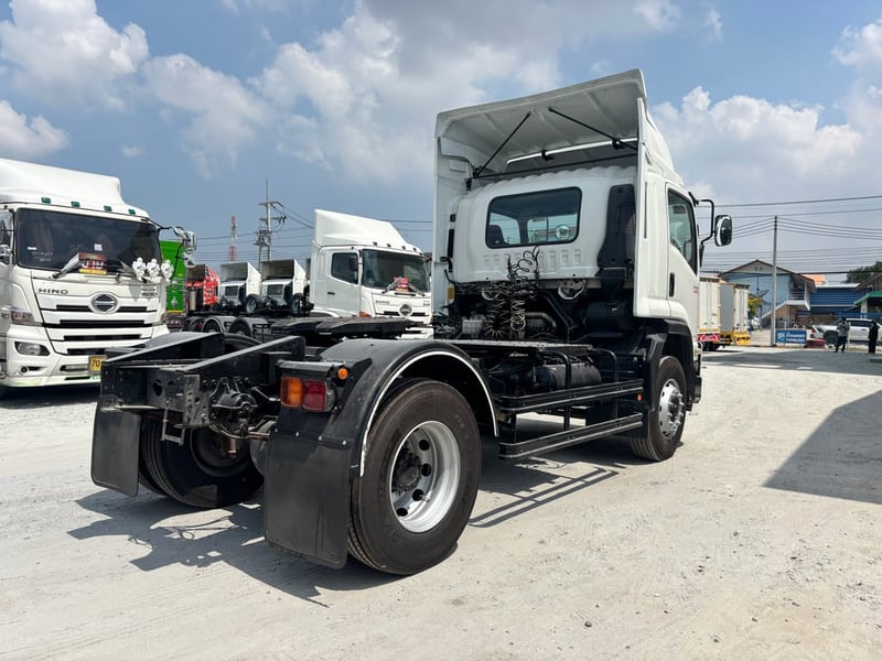 🚚หกล้อหัวลาก ISUZU FTR 240 แรง ปี 2565 Sาคา 1,470,000.-(2712) 🚚หกล้อหัวลาก ISUZU FTR 240 แรง ปี 2565 Sาคา 1,470,000.-(2712)