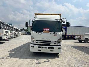 🚚 ISUZU FRR 210 ปี 66 Sาคา  1,160,000.-(8215)