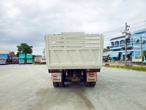 สิบล้อดั้มพ์ HINO FM1A 344 แรง ปี 2560 อู่สามมิตร ยาว 5.98 สูง 1.3 กว้าง 2.49 Sาคา 1,660,000.-(2539) สิบล้อดั้มพ์ HINO FM1A 344 แรง ปี 2560 อู่สามมิตร ยาว 5.98 สูง 1.3 กว้าง 2.49 Sาคา 1,660,000.-(2539)