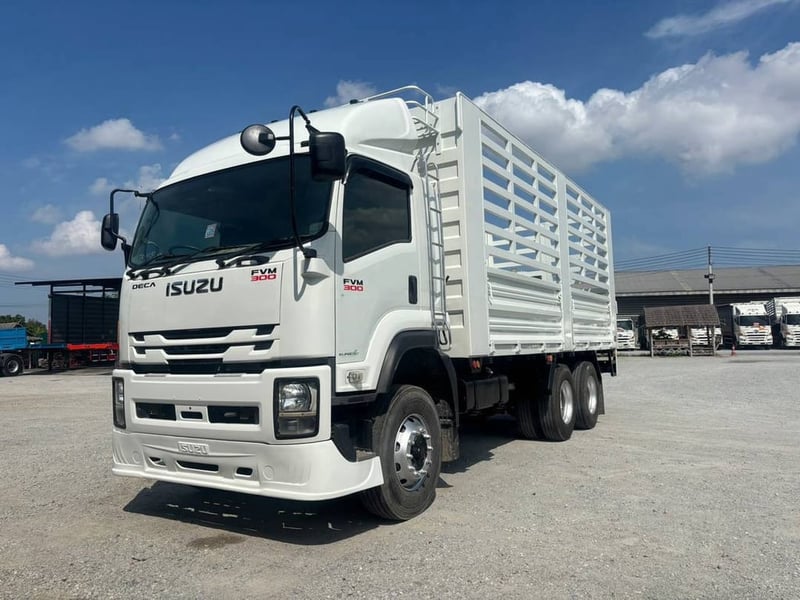 🔥 Vายด่วน! สิบล้อคอก เพลาเดียว พร้อมลุยงาน 🔥 🚛 ISUZU FVM 300 แรงม้า 📅 ปี 2563 ( 4490 )