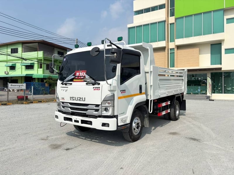 หกล้อดั้มพ์ ISUZU FRR 210 แรง 2566 (4606)