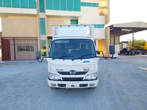 สี่ล้อตู้ทึบ HINO XZU 136 แรงม้า ปี 2565 (6121) สี่ล้อตู้ทึบ HINO XZU 136 แรงม้า ปี 2565 (6121)
