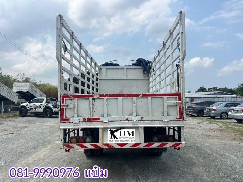 🚛 หกล้อคอก ปี 2554 ISUZU  NPR  150 เเรงม้า Sาคา 460,000.-(0100)