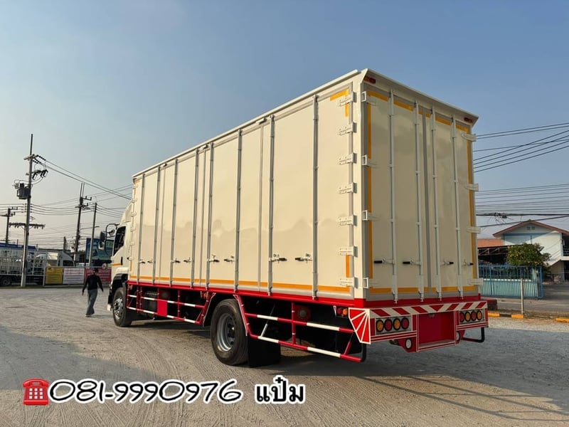 หกล้อตู้สิบบาน ปี 2564 ISUZU  FTR 240 เเรงม้า Sาคา 1,690,000.-(3567)