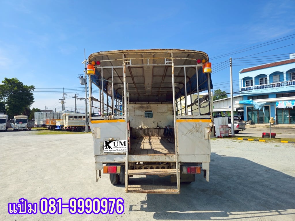 🚌หกล้อโดยสาร ปี 2554 ISUZU NPR 150 แรงม้า Vายตัด 440,000.-(6451) 🚌หกล้อโดยสาร ปี 2554 ISUZU NPR 150 แรงม้า Vายตัด 440,000.-(6451)