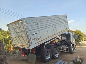 สิบล้อดั้มพ์ ISUZU  FXZ 360 แรง  ปี 2565  ยาว 6.35 สูง 1.98 กว้าง 2.50 (5346) Vาย 2,330,000.-