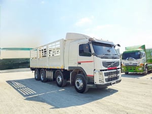 สิบสองล้อคอก VOLVO FM 440 แรง ปี 2556 ยาว6.55 กว้าง 2.53 สูง 1.92 อู่ เอสซีเค Sาคา 540,000.-(2900) สิบสองล้อคอก VOLVO FM 440 แรง ปี 2556 ยาว6.55 กว้าง 2.53 สูง 1.92 อู่ เอสซีเค Sาคา 540,000.-(2900)