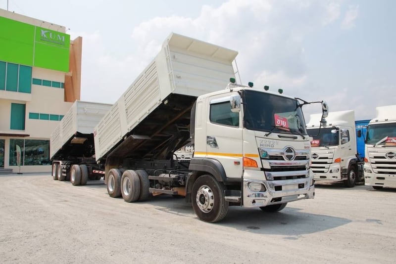 สิบล้อดั้มพ์พ่วง Hino FM1A 344 แรงม้า ปี 2560 (2539) สิบล้อดั้มพ์พ่วง Hino FM1A 344 แรงม้า ปี 2560 (2539)