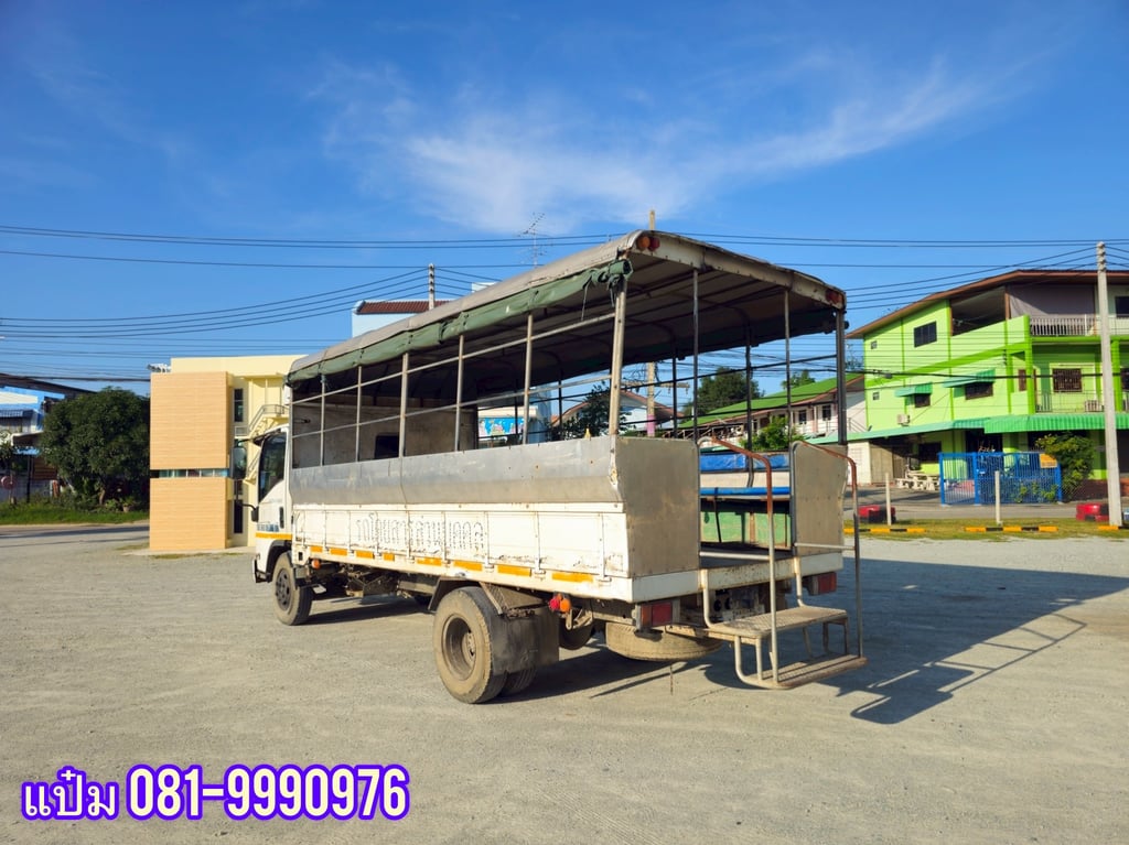 🚌หกล้อโดยสาร  ปี 2554 ISUZU  NPR 150 แรงม้า Vายตัด  440,000.-(6452)