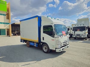 ล้อตู้ ISUZU NLR 104 แรง ปี 2564 ยาว 3.20 กว้างใน1.80สูงใน1.95(4519)
