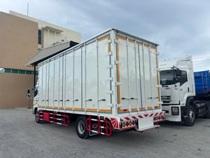 หกล้อตู้ทึบ HINO FC9J 175 แรงม้า ปี 2556 (8338) หกล้อตู้ทึบ HINO FC9J 175 แรงม้า ปี 2556 (8338)