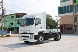 🚛 Vายด่วน หกล้อหัวลาก ISUZU  FTR 240 แรง ปี 2565 (2712)
