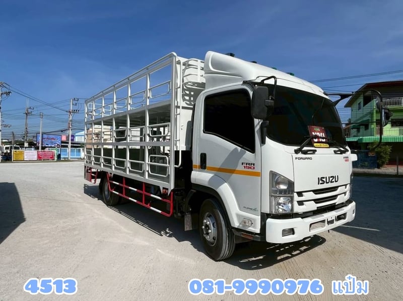 หกล้อคอก ISUZU  FRR 190 แรง  ปี 2564  ยาว 5.6 สูง 2.0 กว้าง 2.45 Sาคา 1,010,000. -(4513) ยางใหม่ 4 เส้น