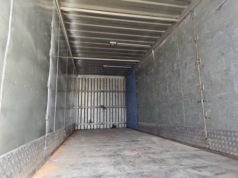 สิบล้อตู้สิบบาน Hino FL8J 260 แรงม้า ปี 65 (5943) สิบล้อตู้สิบบาน Hino FL8J 260 แรงม้า ปี 65 (5943)