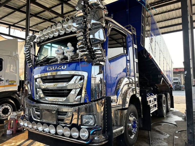 สิบล้อดั้มพ์ ปี 2566 ISUZU FXZ 360 เเรงม้า สิบล้อดั้มพ์ ปี 2566 ISUZU FXZ 360 เเรงม้า